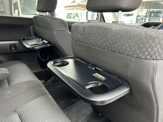 ソリオバンディット ハイブリッドＳＶ　両側パワースライドドア　衝突軽減　純正８型ナビ　フルセグ　Ｂｌｕｅｔｏｏｔｈ対応　全方位モニター　ドラレコ　ＥＴＣ　クルーズコントロール　プッシュスタート　スマートキー　プライバシーガラス（35枚目）