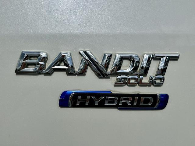 ソリオバンディット ハイブリッドＳＶ　両側パワースライドドア　衝突軽減　純正８型ナビ　フルセグ　Ｂｌｕｅｔｏｏｔｈ対応　全方位モニター　ドラレコ　ＥＴＣ　クルーズコントロール　プッシュスタート　スマートキー　プライバシーガラス（39枚目）