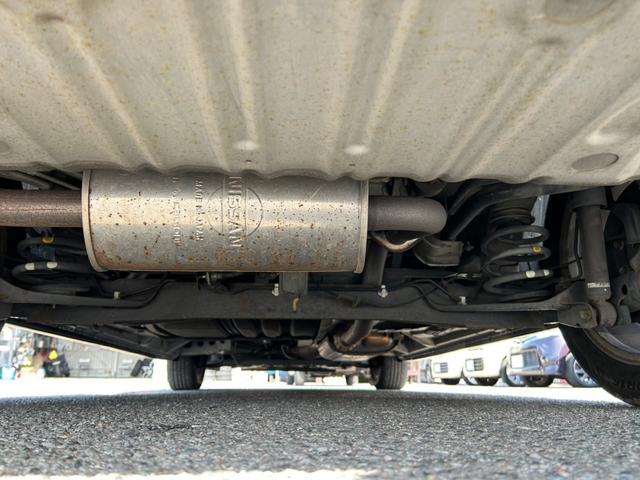 セレナ ハイウェイスター Jパッケージ ナビ/フルセグ/DVD再生/Bluetooth/バックモニター/両側電動スライドドア/プッシュスタート/キーレス/HIDヘッドライト/フロントフォグランプ/盗難防止装置(47枚目)