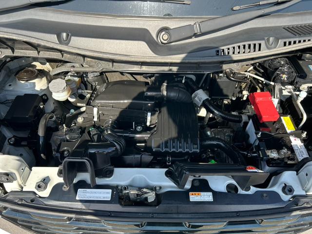 スペーシアカスタム ハイブリッドＧＳ　スズキセーフティーサポート／ナビ／フルセグ／全方位カメラ／ＤＶＤ再生／両側スライドドア片側電動／プッシュスタート／スマートキー／レーンキープアシスト／盗難防止装置／衝突被害軽減システム（50枚目）