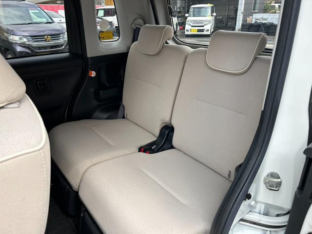 ムーヴキャンバス Ｘリミテッドメイクアップ　ＳＡＩＩ　ナビ／フルセグ／ＤＶＤ再生／Ｂｌｕｅｔｏｏｔｈ／両側電動スライドドア／ドラレコ／プッシュスタート／スマートキー／フロントフォグランプ／衝突被害軽減システム／盗難防止装置（15枚目）