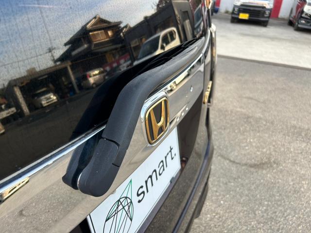 N-WGNカスタム G・Lパッケージ ナビ/ワンセグ/バックモニター/プッシュスタート/スマートキー/オートライト/HIDヘッドライト/フロントフォグランプ/社外AW/オートエアコン/盗難防止装置(27枚目)