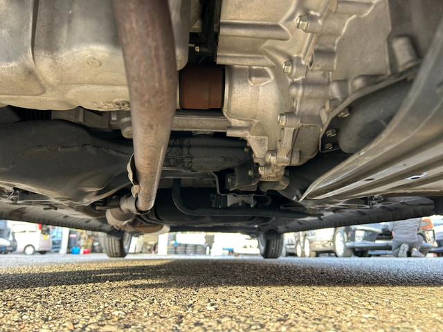 N-WGNカスタム G・Lパッケージ ナビ/ワンセグ/バックモニター/プッシュスタート/スマートキー/オートライト/HIDヘッドライト/フロントフォグランプ/社外AW/オートエアコン/盗難防止装置(40枚目)