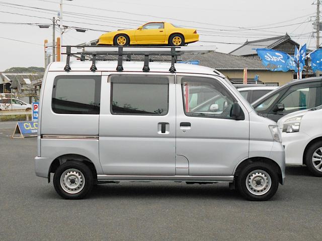 デラックス ルーフキャリア Wエアバック ETC 5速車 ヘッドライトレベライザー プライバシーガラス キーレス(17枚目)