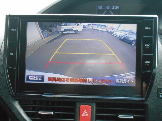 ヴォクシー ＺＳ　１０型ナビ　フルセグ　ＤＶＤビデオ再生　ＣＤ録音　Ｂｌｕｅｔｏｏｔｈオーディオ　バックカメラ　トヨタセーフティセンス　ＬＥＤオートライト　両パワスラ　１９ＡＷ　ローダウン　ステリモ　スマートキー（12枚目）