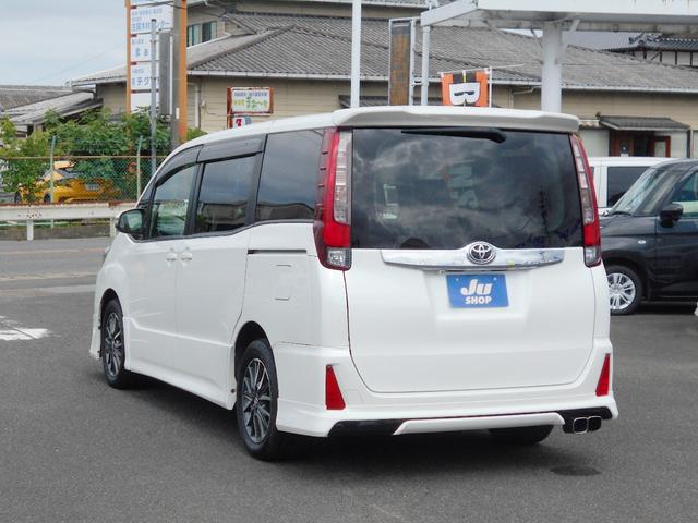 ノア Ｓｉ　１０型ナビ　フリップダウンモニター　ＤＶＤビデオ再生　ＣＤ録音　Ｂｌｕｅｔｏｏｔｈ　フルセグＴＶ　バックカメラ　両側パワースライドドア　モデリスタエアロ　ステリモ　クルコン　レザー調シートカバー（33枚目）