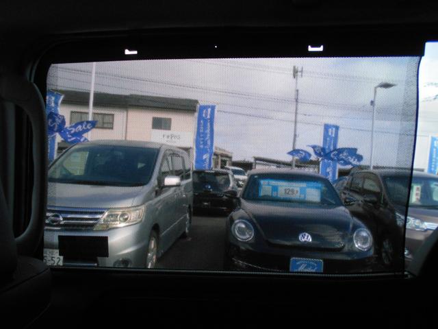 エスクァイア Ｇｉ　１０型ナビ　ＤＶＤ再生　ＣＤ録音　フルセグ　Ｂｌｕｅｔｏｏｔｈ　レザーシート　コンビハンドル＆ノブ　ＬＥＤオートライト　モデリスタエアロ＆マフラー　１８ＡＷ　両側パワスラ　クルコン　シートヒーター（18枚目）