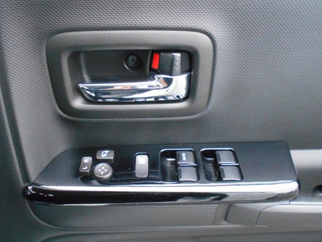 スペーシアカスタム ハイブリッドＸＳターボ　ナビ　ＤＶＤ再生　ＣＤ録音　フルセグ　Ｂｌｕｅｔｏｏｔｈ　バックカメラ　デュアルセンサーブレーキサポート　パドルシフト　クルコン　両側パワスラ　ＬＥＤオートライト　ハーフレザーシート　シートヒーター（23枚目）