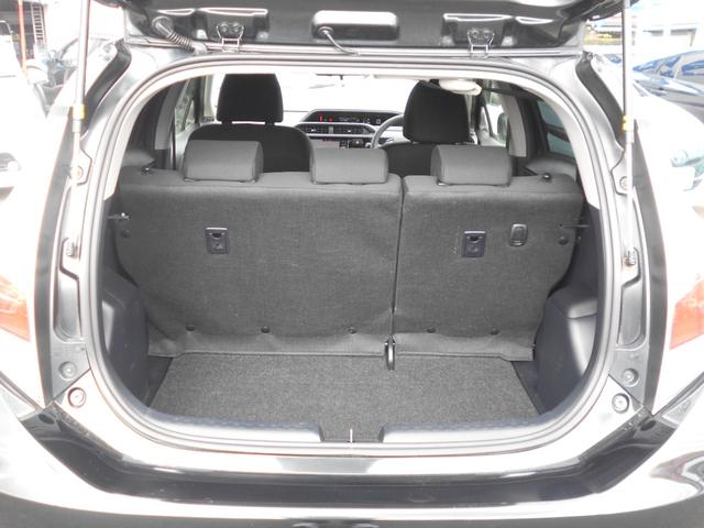 アクア Ｓスタイルブラック　ナビ　ＤＶＤ再生　ＣＤ録音　Ｂｌｕｅｔｏｏｔｈオーディオ　フルセグ　モデリスタＡＷ　バックカメラ　ＬＥＤオートライト　ビルトインＥＴＣ（２．０）　トヨタセーフティセンス　アームレスト　ミラーウインカー（22枚目）