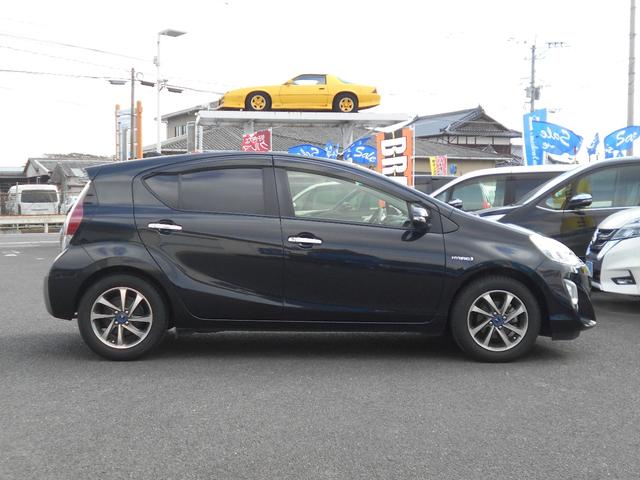 アクア Ｓスタイルブラック　ナビ　ＤＶＤ再生　ＣＤ録音　Ｂｌｕｅｔｏｏｔｈオーディオ　フルセグ　モデリスタＡＷ　バックカメラ　ＬＥＤオートライト　ビルトインＥＴＣ（２．０）　トヨタセーフティセンス　アームレスト　ミラーウインカー（25枚目）