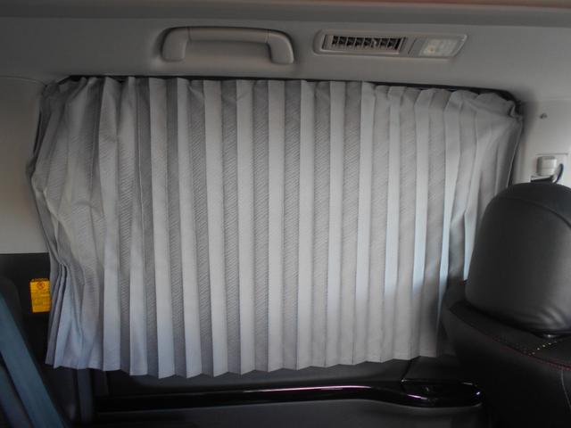 ヴェルファイア 2.4Z ゴールデンアイズII Wサンルーフ 10型ナビ DVDビデオ再生 CD録音 フルセグTV Bluetoothオーディオ フリップダウンモニター 19AW 車高調 マフラー 両側パワスラ パワートランク ハーフレザーシート(27枚目)