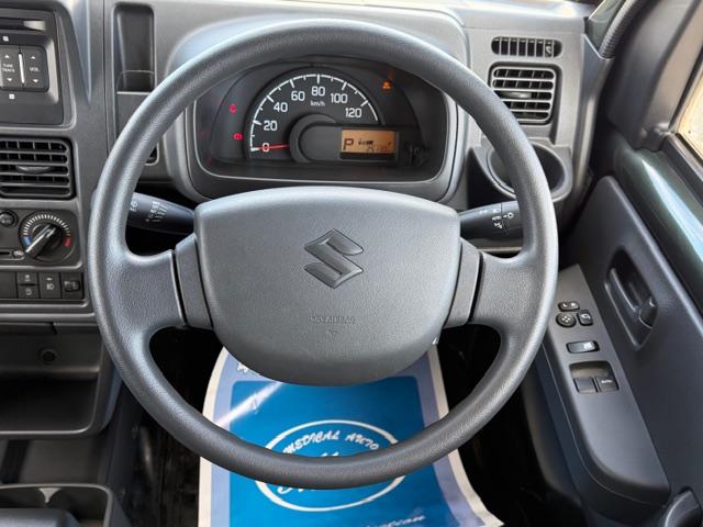 �y���А����H��A���H��������z���Ă���A���ƂQ���A�R�������m���풓���Ă���܂��B���q�l�ֈ��S���������ƃJ�[���C�t�����񋟂���ׁA�^�S���߂đΉ������Ē����܂��B