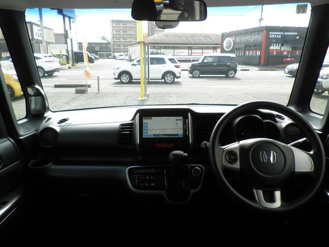 Ｎ－ＢＯＸ Ｇ　ＳＳパッケージ　車検２年付　両側電動スライドドア　純正アルミ　バックカメラ　シートヒーター　ナビ　ＴＶ　Ｂｌｕｅｔｏｏｔｈ接続　ＣＤ　ＤＶＤ　　オートライト　電動格納ミラー　スマートキー　アイドリングストップ（12枚目）