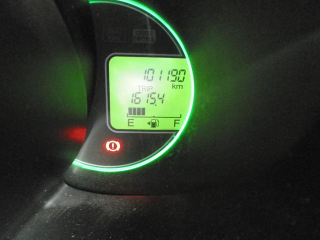 Ｎ－ＢＯＸ Ｇ　ＳＳパッケージ　車検２年付　両側電動スライドドア　純正アルミ　バックカメラ　シートヒーター　ナビ　ＴＶ　Ｂｌｕｅｔｏｏｔｈ接続　ＣＤ　ＤＶＤ　　オートライト　電動格納ミラー　スマートキー　アイドリングストップ（24枚目）