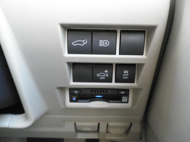 ランドクルーザー ＺＸ　サンルーフ　車庫保管　ＪＢＬプレミアムサウンド　本革シート　純正ナビ　クリアランスソナー　電動シート　電動リアゲート　シートヒーター　シートベンチレーション　ＬＥＤヘッドランプ　電動格納サードシート（28枚目）