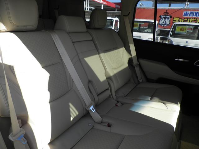 ランドクルーザー ＺＸ　サンルーフ　車庫保管　ＪＢＬプレミアムサウンド　本革シート　純正ナビ　クリアランスソナー　電動シート　電動リアゲート　シートヒーター　シートベンチレーション　ＬＥＤヘッドランプ　電動格納サードシート（36枚目）