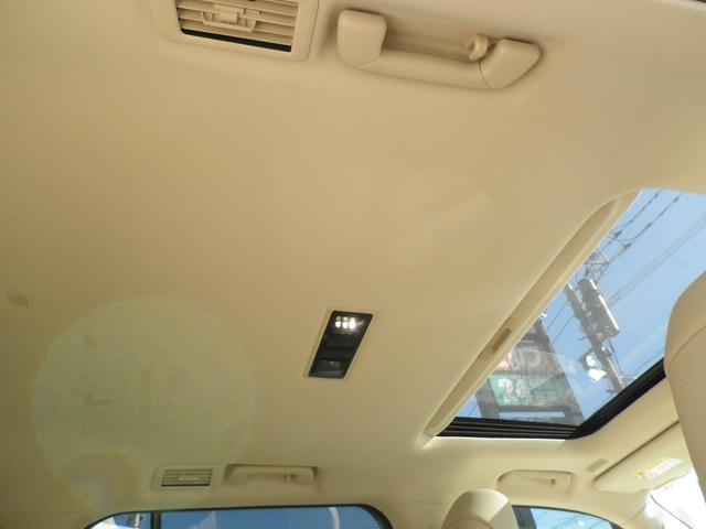 ランドクルーザー ＺＸ　サンルーフ　車庫保管　ＪＢＬプレミアムサウンド　本革シート　純正ナビ　クリアランスソナー　電動シート　電動リアゲート　シートヒーター　シートベンチレーション　ＬＥＤヘッドランプ　電動格納サードシート（42枚目）