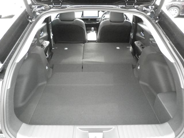 �y�V�[�g�A�����W�z��Ȃ��i�[����ƁA���ꂾ���̍L�����I�V�[���ɍ��킹���V�[�g�A�����W�ŁA�傫�ȉו����ςނ��Ƃ��o���܂���