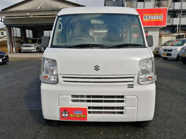 エブリイ ＰＡ　ＡＴ（５ＡＧＳ）　専門業者ルームクリーニング施工済　運転席エアバッグ　助手席エアバッグ　衝突安全ボディ　パワーステアリング　エアコン（3枚目）