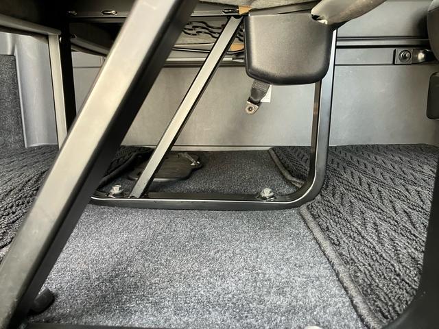 ハイエースワゴン ＧＬ　新車ワンオーナー　１０人乗り　カロッツェリアナビ　フルセグ　Ｂｌｕｅｔｏｏｔｈ接続　ガソリン車　オートエアコン　ビルトインＥＴＣ　走行３７０００ｋｍ　車検令和８年７月（32枚目）