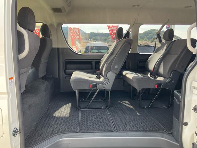 ハイエースワゴン ＧＬ　新車ワンオーナー　１０人乗り　カロッツェリアナビ　フルセグ　Ｂｌｕｅｔｏｏｔｈ接続　ガソリン車　オートエアコン　ビルトインＥＴＣ　走行３７０００ｋｍ　車検令和８年７月（38枚目）