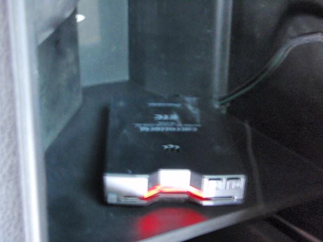 スペーシア ハイブリッドＧ　地デジナビ　バックカメラ　Ｂｌｕｅｔｏｏｔｈ　スマートキー　プッシュスターター　レーダーブレーキサポート　レーンアシスト　横滑り防止装置　アイドリングストップ　クリアランスソナー（12枚目）