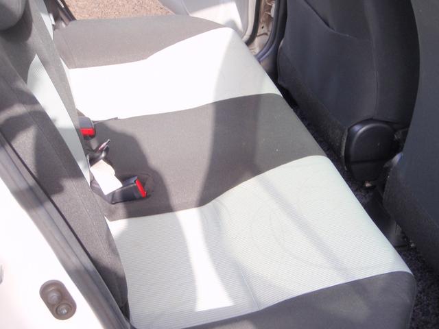 アクア Ｓ　ＨＶバッテリーリビルト交換済み　地デジナビ　Ｂカメ　ＥＴＣ（16枚目）