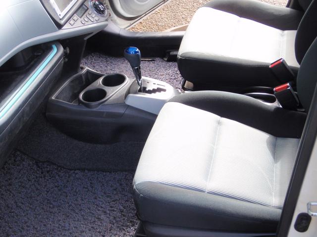 アクア Ｓ　ＨＶバッテリーリビルト交換済み　地デジナビ　Ｂカメ　ＥＴＣ（23枚目）