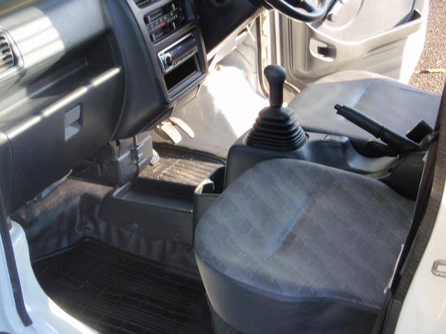 キャリイトラック 　ダンプ　４ＷＤ　パワステ　エアコン（25枚目）