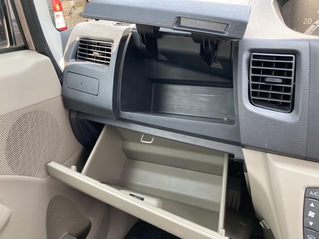 ムーヴ Ｌ　キーレスエントリー　アイドリングストップ　電動格納ミラー　ベンチシート　ＣＶＴ　盗難防止システム　ＡＢＳ　ＣＤ　ミュージックプレイヤー接続可　衝突安全ボディ　エアコン　パワーステアリング（7枚目）