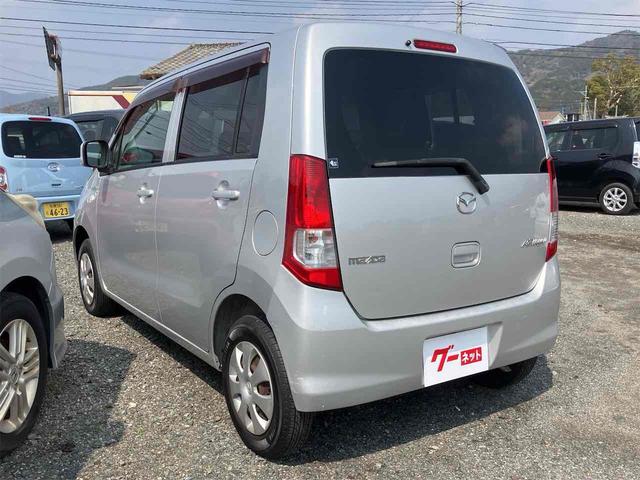 ＡＺワゴン ＸＧ　キーレスエントリー　電動格納ミラー　ＭＴ　盗難防止システム　ＣＤ　アルミホイール　衝突安全ボディ　エアコン　パワーステアリング　パワーウィンドウ（17枚目）