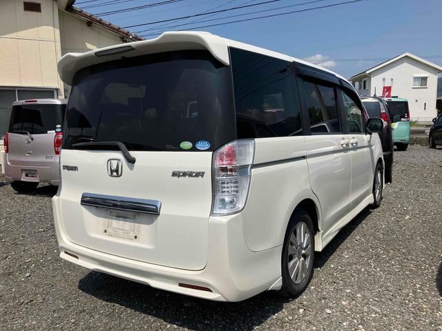 ステップワゴンスパーダ Ｓ　ＥＴＣ　バックカメラ　ナビ　ＴＶ　両側スライド・片側電動　オートライト　ＨＩＤ　キーレスエントリー　アイドリングストップ　電動格納ミラー　後席モニター　３列シート　フルフラット　ウォークスルー　ＣＶＴ（14枚目）