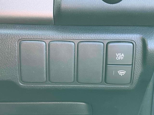 クロスロード 　４ＷＤ　ＥＴＣ　ナビ　ＴＶ　オートライト　スマートキー　ＡＴ　盗難防止システム　衝突安全ボディ　ＣＤ　ＤＶＤ再生　Ｂｌｕｅｔｏｏｔｈ　ＡＢＳ　エアコン　パワーステアリング　パワーウィンドウ（40枚目）