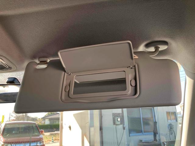 クロスロード 　４ＷＤ　ＥＴＣ　ナビ　ＴＶ　オートライト　スマートキー　ＡＴ　盗難防止システム　衝突安全ボディ　ＣＤ　ＤＶＤ再生　Ｂｌｕｅｔｏｏｔｈ　ＡＢＳ　エアコン　パワーステアリング　パワーウィンドウ（42枚目）