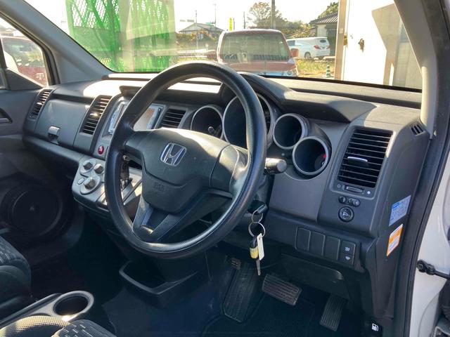 クロスロード 　４ＷＤ　ＥＴＣ　ナビ　ＴＶ　オートライト　スマートキー　ＡＴ　盗難防止システム　衝突安全ボディ　ＣＤ　ＤＶＤ再生　Ｂｌｕｅｔｏｏｔｈ　ＡＢＳ　エアコン　パワーステアリング　パワーウィンドウ（44枚目）