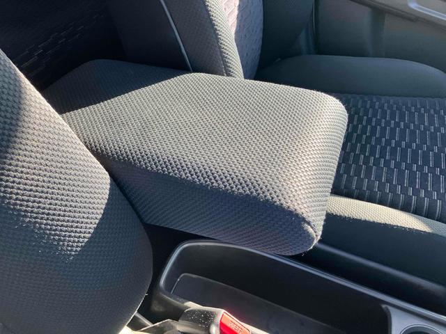 クロスロード 　４ＷＤ　ＥＴＣ　ナビ　ＴＶ　オートライト　スマートキー　ＡＴ　盗難防止システム　衝突安全ボディ　ＣＤ　ＤＶＤ再生　Ｂｌｕｅｔｏｏｔｈ　ＡＢＳ　エアコン　パワーステアリング　パワーウィンドウ（47枚目）