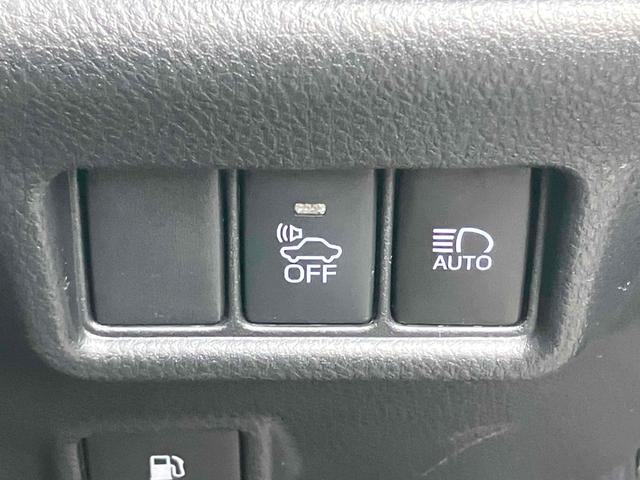 Ｃ－ＨＲ Ｇ　ドライブレコーダー　ＥＴＣ　バックカメラ　クリアランスソナー　オートクルーズコントロール　レーンアシスト　衝突被害軽減システム　ナビ　ＴＶ　オートマチックハイビーム　オートライト　アルミホイール（8枚目）