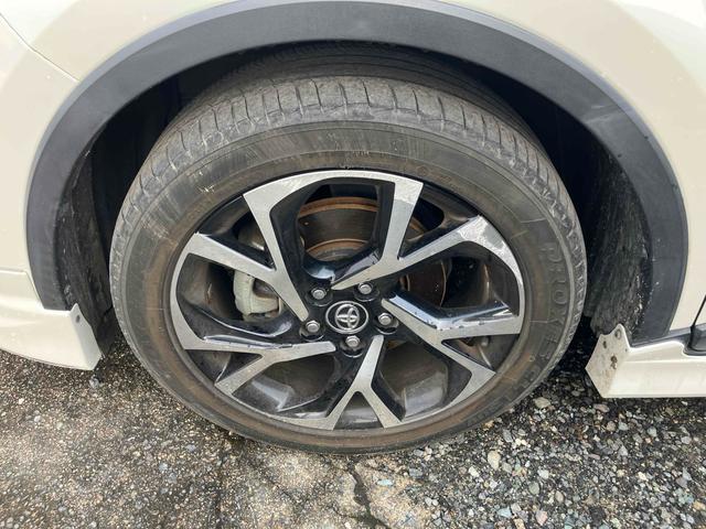 Ｃ－ＨＲ Ｇ　ドライブレコーダー　ＥＴＣ　バックカメラ　クリアランスソナー　オートクルーズコントロール　レーンアシスト　衝突被害軽減システム　ナビ　ＴＶ　オートマチックハイビーム　オートライト　アルミホイール（20枚目）