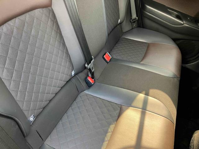 Ｃ－ＨＲ Ｇ　ドライブレコーダー　ＥＴＣ　バックカメラ　クリアランスソナー　オートクルーズコントロール　レーンアシスト　衝突被害軽減システム　ナビ　ＴＶ　オートマチックハイビーム　オートライト　アルミホイール（56枚目）