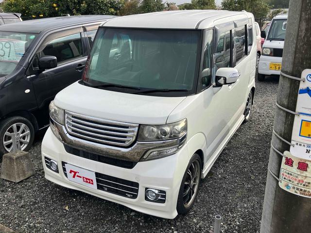Ｎ－ＢＯＸカスタム Ｇ・Ｌパッケージ　バックカメラ　両側スライド・片側電動　ナビ　ＴＶ　オートライト　ＨＩＤ　スマートキー　アイドリングストップ　電動格納ミラー　ベンチシート　ＣＶＴ　盗難防止システム　ＡＢＳ　ＥＳＣ　ＣＤ　ＤＶＤ再生（12枚目）