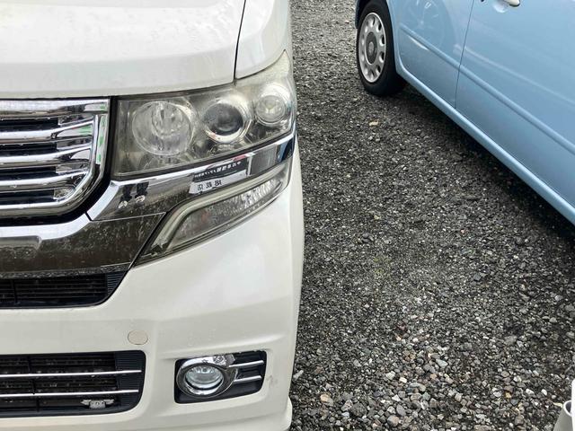 Ｎ－ＢＯＸカスタム Ｇ・Ｌパッケージ　バックカメラ　両側スライド・片側電動　ナビ　ＴＶ　オートライト　ＨＩＤ　スマートキー　アイドリングストップ　電動格納ミラー　ベンチシート　ＣＶＴ　盗難防止システム　ＡＢＳ　ＥＳＣ　ＣＤ　ＤＶＤ再生（29枚目）