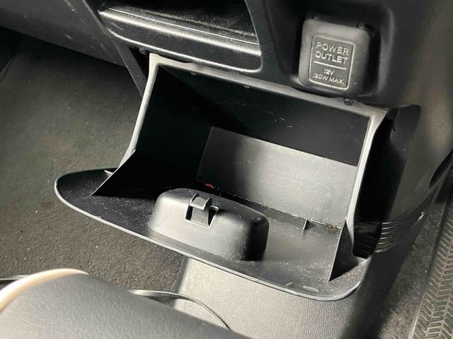 Ｎ－ＢＯＸカスタム Ｇ・Ｌパッケージ　バックカメラ　両側スライド・片側電動　ナビ　ＴＶ　オートライト　ＨＩＤ　スマートキー　アイドリングストップ　電動格納ミラー　ベンチシート　ＣＶＴ　盗難防止システム　ＡＢＳ　ＥＳＣ　ＣＤ　ＤＶＤ再生（39枚目）