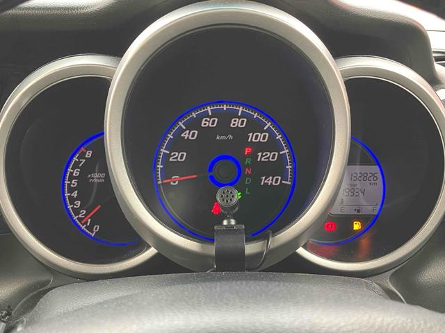 Ｎ－ＢＯＸカスタム Ｇ・Ｌパッケージ　バックカメラ　両側スライド・片側電動　ナビ　ＴＶ　オートライト　ＨＩＤ　スマートキー　アイドリングストップ　電動格納ミラー　ベンチシート　ＣＶＴ　盗難防止システム　ＡＢＳ　ＥＳＣ　ＣＤ　ＤＶＤ再生（40枚目）