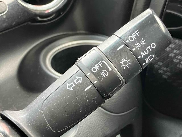 Ｎ－ＢＯＸカスタム Ｇ・Ｌパッケージ　バックカメラ　両側スライド・片側電動　ナビ　ＴＶ　オートライト　ＨＩＤ　スマートキー　アイドリングストップ　電動格納ミラー　ベンチシート　ＣＶＴ　盗難防止システム　ＡＢＳ　ＥＳＣ　ＣＤ　ＤＶＤ再生（42枚目）