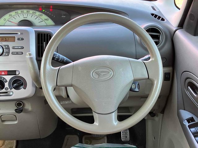 タント Ｌ　スライドドア　キーレスエントリー　ベンチシート　ＡＴ　盗難防止システム　ＣＤ　衝突安全ボディ　エアコン　パワーステアリング　パワーウィンドウ（3枚目）