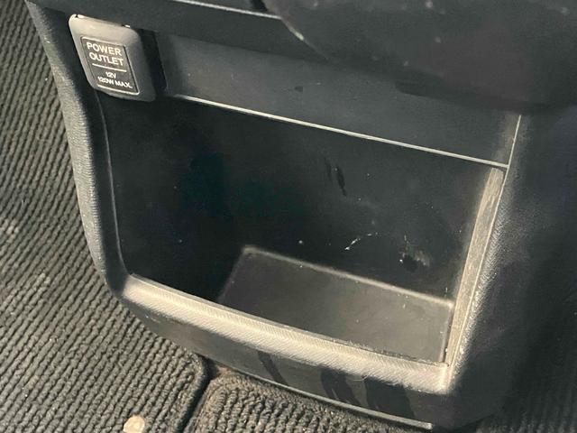 ステップワゴンスパーダ Ｚ　ＥＴＣ　バックカメラ　ナビ　ＴＶ　両側電動スライドドア　ＨＩＤ　スマートキー　電動格納ミラー　３列シート　フルフラット　ＣＶＴ　アルミホイール　ＣＤ　ＤＶＤ再生　ＵＳＢ　Ｂｌｕｅｔｏｏｔｈ（40枚目）