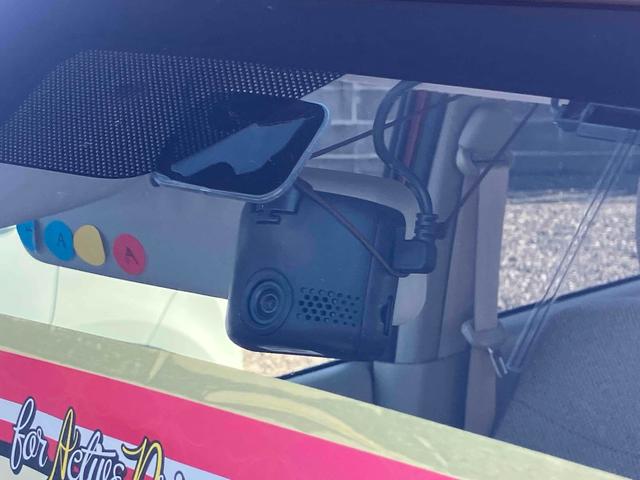 �h���C�u���R�[�_�[�����Ă��܂��I�������̂��N�����Ă��܂�����B����Ȏ��ɐS���������ɂȂ�̂��A�^�]�̋L�^���f���Ɖ��ŋL�^����h���C�u���R�[�_�[�ł��B