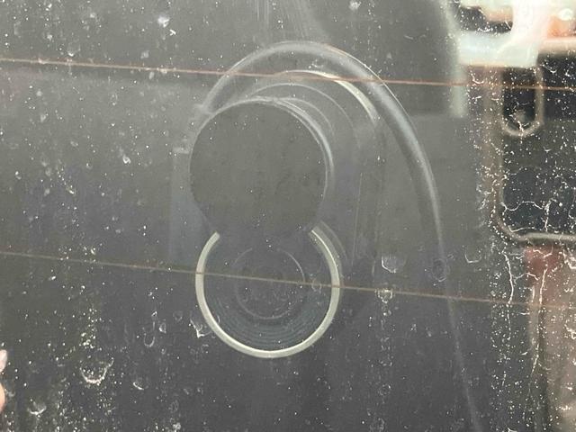 フリード Ｇ　ハイウェイエディション　ＥＴＣ　バックカメラ　ナビ　ＴＶ　両側スライド・片側電動　ＨＩＤ　キーレスエントリー　電動格納ミラー　３列シート　ＣＶＴ　アルミホイール　ＣＤ　衝突安全ボディ　ＡＢＳ　エアコン　パワーステアリング（26枚目）