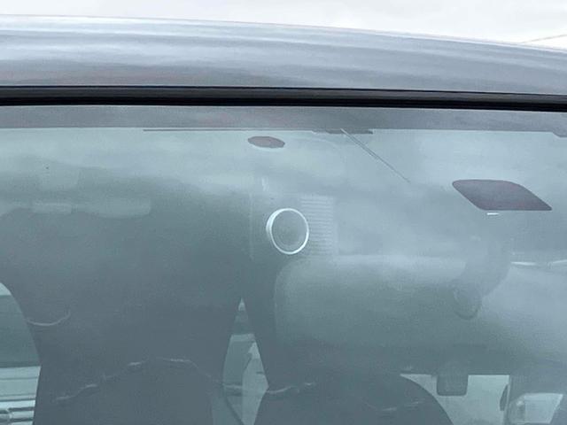 フリード Ｇ　ハイウェイエディション　ＥＴＣ　バックカメラ　ナビ　ＴＶ　両側スライド・片側電動　ＨＩＤ　キーレスエントリー　電動格納ミラー　３列シート　ＣＶＴ　アルミホイール　ＣＤ　衝突安全ボディ　ＡＢＳ　エアコン　パワーステアリング（30枚目）