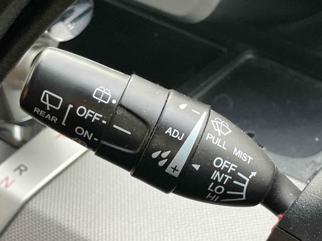 フリード Ｇ　ハイウェイエディション　ＥＴＣ　バックカメラ　ナビ　ＴＶ　両側スライド・片側電動　ＨＩＤ　キーレスエントリー　電動格納ミラー　３列シート　ＣＶＴ　アルミホイール　ＣＤ　衝突安全ボディ　ＡＢＳ　エアコン　パワーステアリング（38枚目）